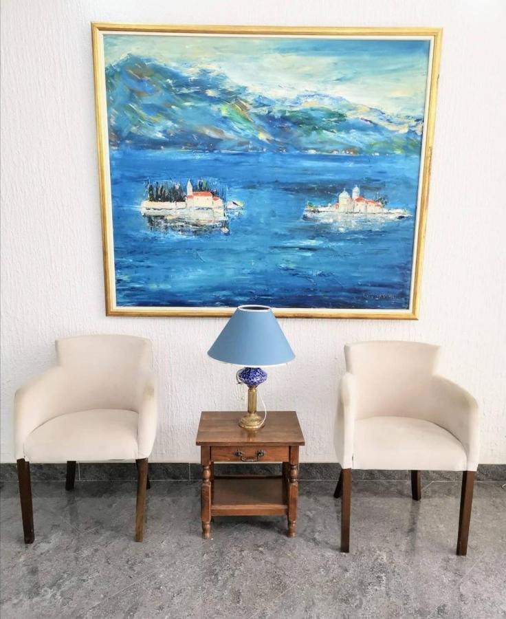 Hotel Suzana Budva Buitenkant foto