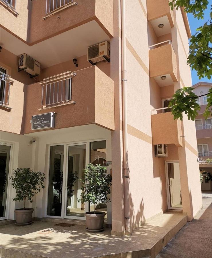 Hotel Suzana Budva Buitenkant foto